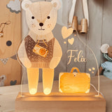 Süße Nachtlichtlampe aus Acrylglas "Teddy Reisen"