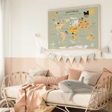 Entdecker-Poster mit Tieren & Kontinenten (50x70 cm) Grün