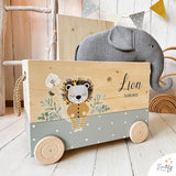 Spielzeugkiste "Löwe mit Mohnblume"